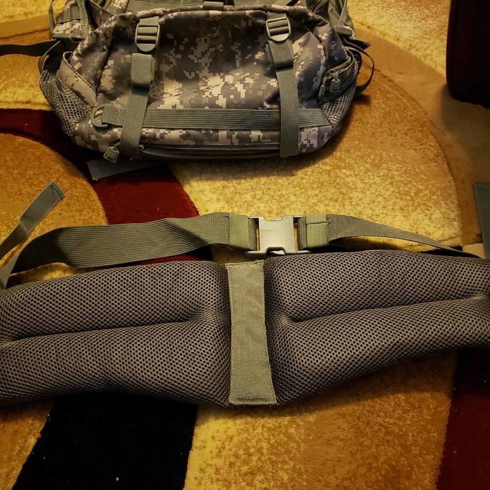 ACU Day Backpack - Picture 7 of 7